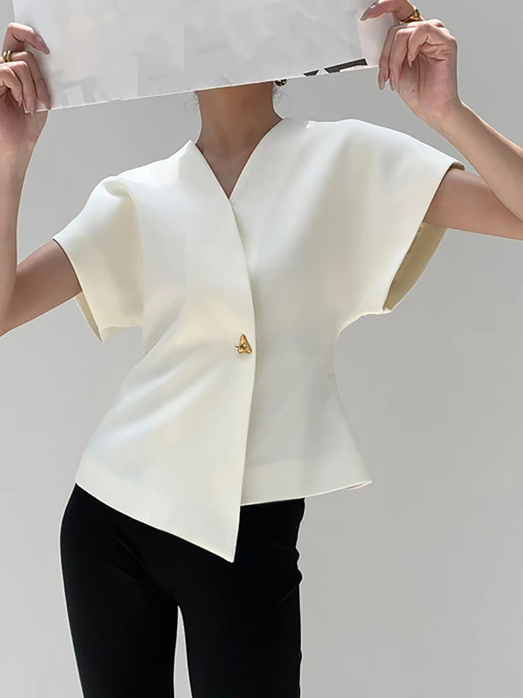 Meyra - V-Neck Asymmetric Top